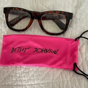 Betsey Johnson Tortoise Shell Glasses with Bright Pink Pouch